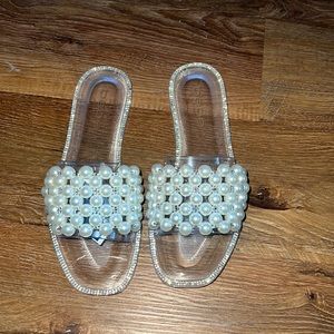 Bebe pearl bling jellies